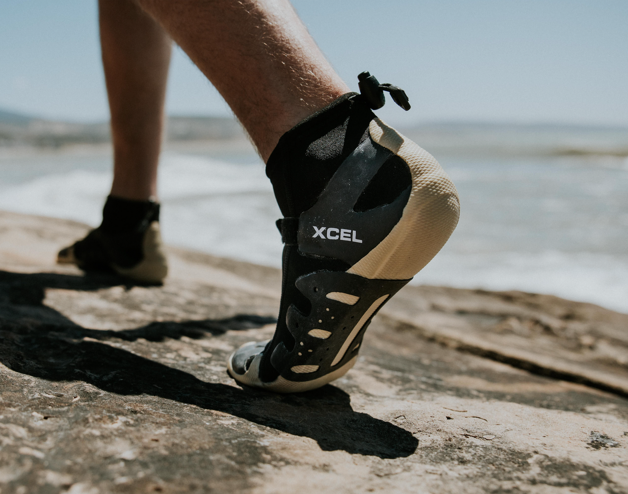Xcel - Infiniti 1mm Split Toe Reef Boot - Black/Gum